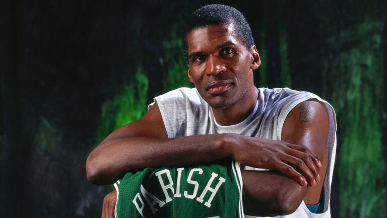 Robert Parish - NBA Legends | NBA Blast