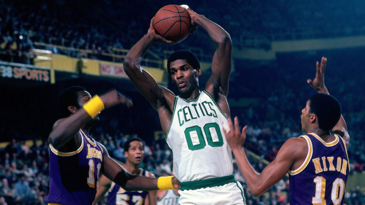 Robert Parish - NBA Legends | NBA Blast