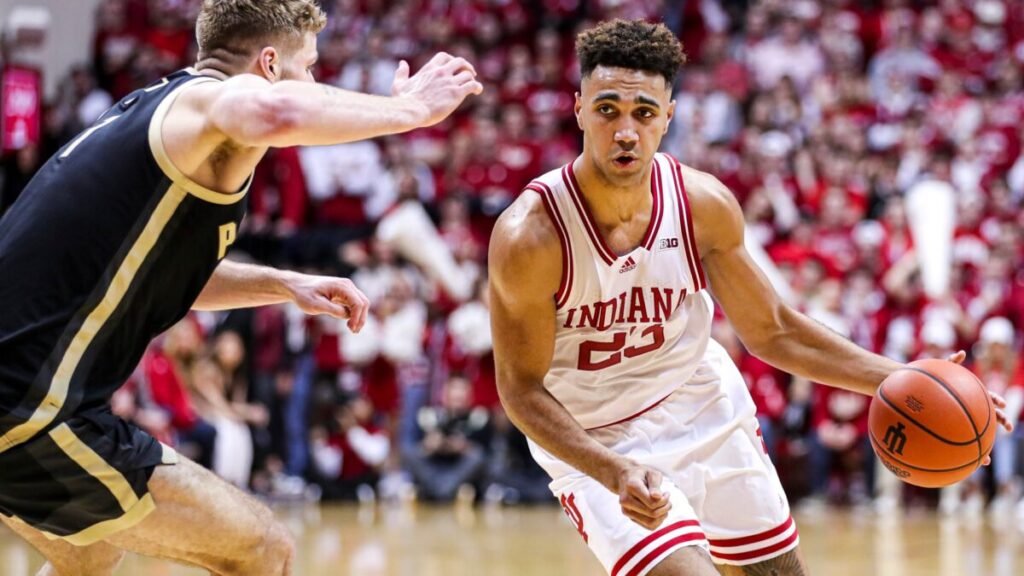 how tall is trayce jackson davis